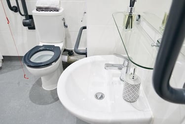 1 bed house, St Leonards Gate, City Centre, Lancaster, LA11NN - Image 1